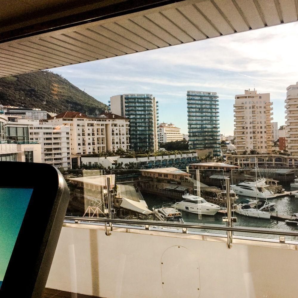Sunborn Gibraltar Hotel Buitenkant foto