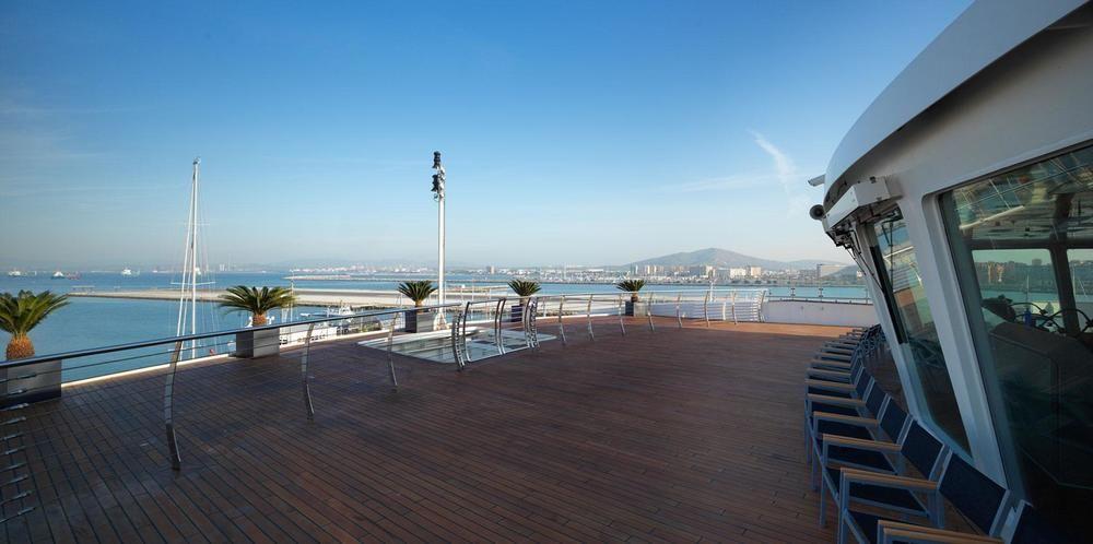 Sunborn Gibraltar Hotel Buitenkant foto